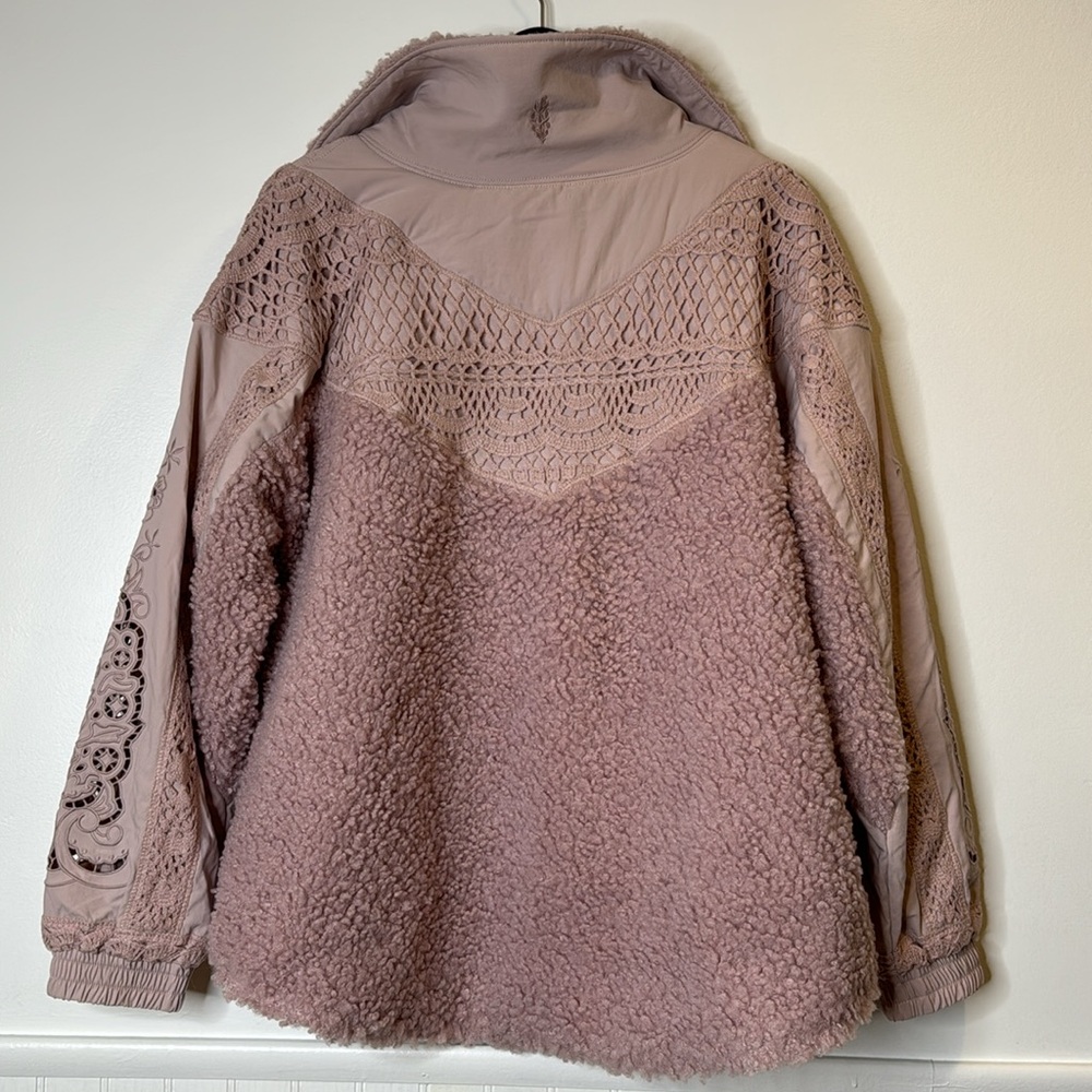 Free People FP Movement Seaside Fleece Embroidered Small - Picture 7 of 9